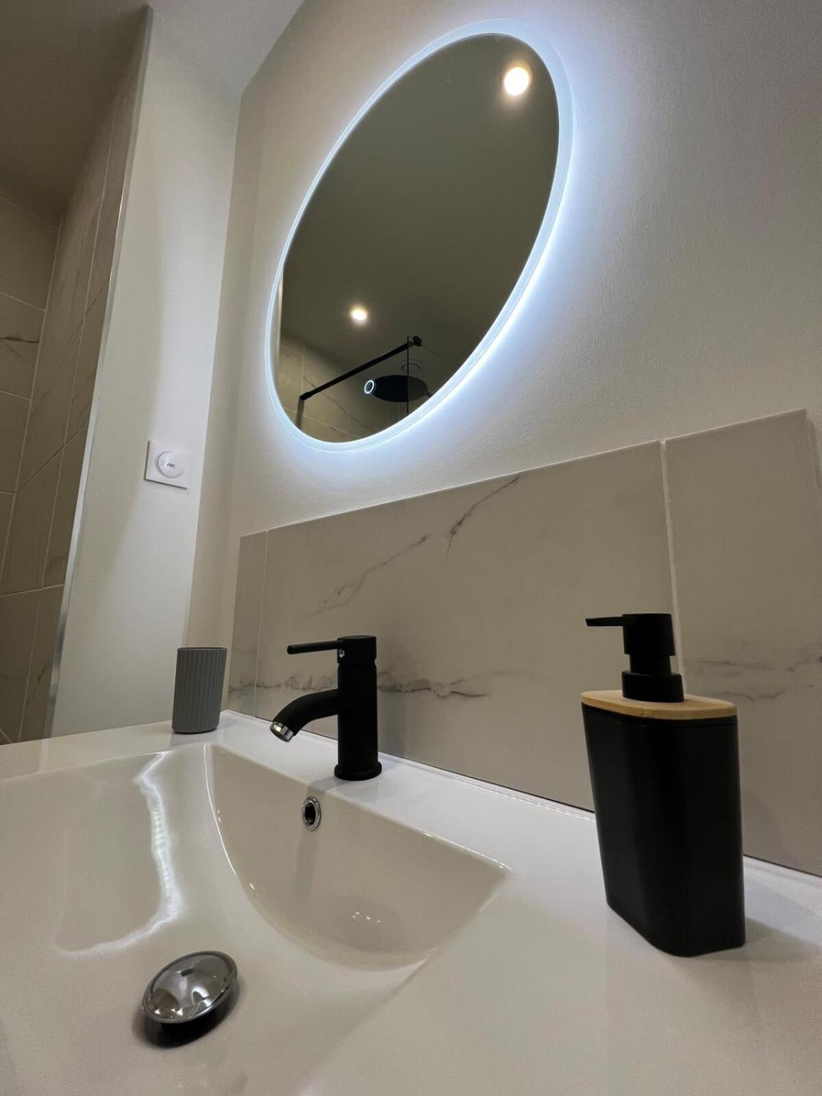 Casa Faro -T2 -Hyper Centre Brive -Rue Commercante Exterior photo